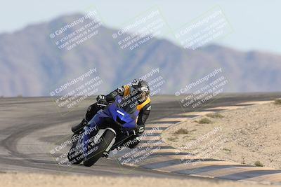 media/Nov-16-2025-Race Pace (Sun) [[8c5fa54630]]/Non Verified Riders (1st 20 Minutes)/6-Turn 12 (2pm)/